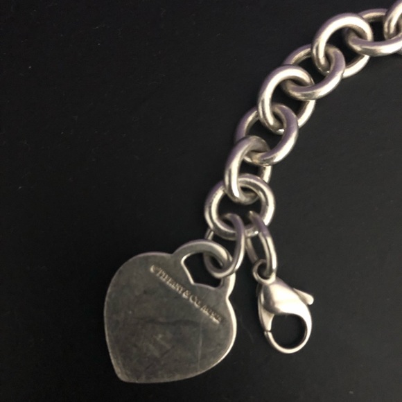 Tiffany’s Heart Charm Bracelet - Picture 5 of 5